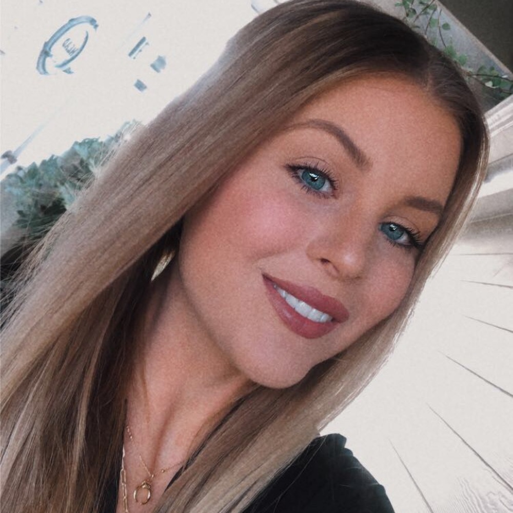 Meet your Posher, Kayla